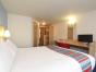 Travelodge Basingstoke Bedroom