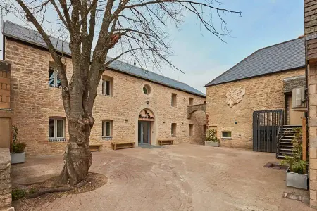 Image of the accommodation - YHA Cotswolds Cirencester Gloucestershire GL7 1HW