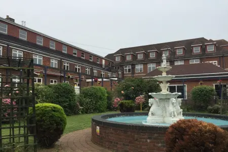 Image of the accommodation - Best Western Thurrock Hotel Purfleet Essex RM19 1YN