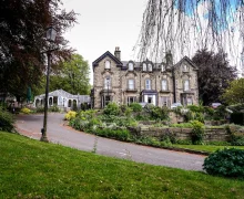 Buxton, 4 star