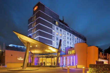 Image of the accommodation - Crowne Plaza London Gatwick Airport Crawley West Sussex RH11 7SX