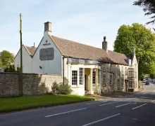 Cross Hands Hotel by Greene King Inns - Bristol