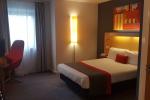 Holiday Inn Express London Croydon CR0 1TS  Hotels in Beddington