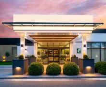 An external view of the Holiday Inn Coventry M6 Jct 2