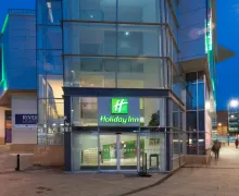 An external view of the Holiday Inn Derby Riverlights
