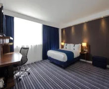 An external view of the Holiday Inn Express Wakefield