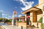 ibis London Docklands Canary Wharf E14 9PE  Hotels in South Bromley
