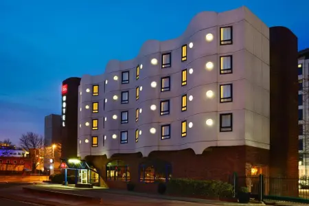 Image of the accommodation - ibis Portsmouth Centre Portsmouth Hampshire PO1 2LX