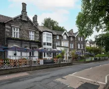 A view of the front of the The Waterhead Inn very close to Lake Windermere