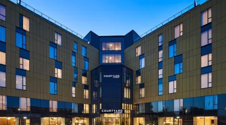 Image of the accommodation - Courtyard London Heathrow Airport Hayes Greater London UB3 5EY