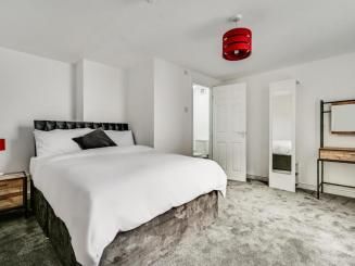 Image of the accommodation - Albert View Rooms Manchester Greater Manchester M7 2DY