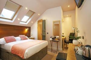 Image of the accommodation - Castle Hotel Aberystwyth Ceredigion SY23 1JW