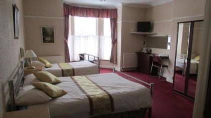 Image of the accommodation - Diamond House Rugby Warwickshire CV22 5AA