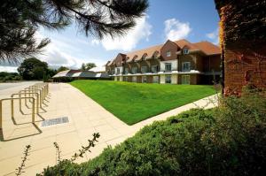 Image of the accommodation - Donnington Valley Hotel And Spa Newbury Berkshire RG14 3AG