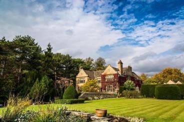 Image of the accommodation - Fischers Baslow Hall - Chatsworth Baslow Derbyshire DE45 1RR