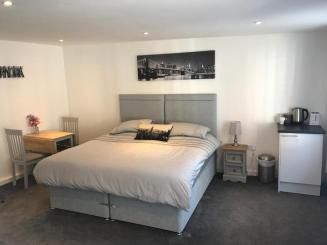 Image of the accommodation - Fornham Guest House Chertsey Surrey KT16 0ER