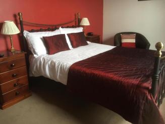 Image of the accommodation - Grove House Guest House Telford Shropshire TF2 9DU