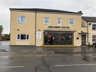 Image of the accommodation - Halfway Hotel Coalville Leicestershire LE67 3PQ