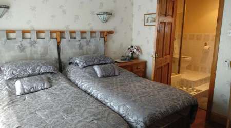Image of the accommodation - Hollingworth Lake Guest House Room Only Accommodation Littleborough Greater Manchester OL15 0DB