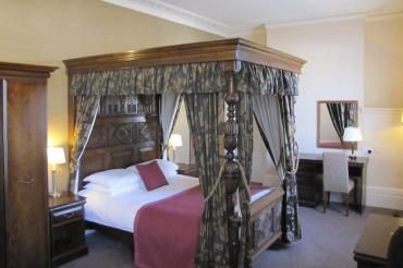 Image of the accommodation - Kings Arms Hotel by Greene King Inns Westerham Kent TN16 1AN