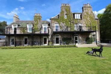 Image of the accommodation - Loch Kinord Hotel Aboyne Aberdeenshire AB34 5JY