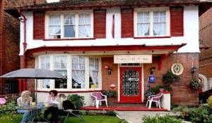 Image of - Longcroft Hotel - Guest house