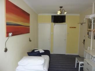 Image of the accommodation - Manor Hotel London Greater London SW5 9NR