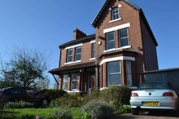 Image of the accommodation - Ms McCreadys Guest House Doncaster South Yorkshire DN4 8QE