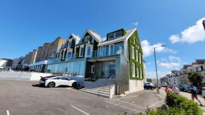 Image of the accommodation - Newquay Beach Hotel Newquay Cornwall TR7 2PS
