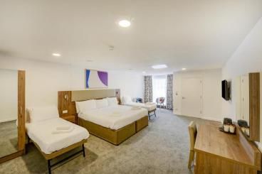 Image of the accommodation - OYO Plymouth Central Plymouth Devon PL1 1RR
