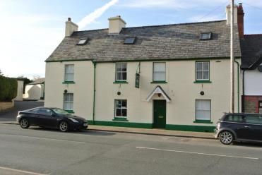 Image of the accommodation - Old Castle Farm Guest House Brecon Powys LD3 8DG