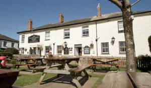 Image of the accommodation - Rashleigh Arms St Austell Cornwall PL25 3NJ