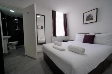 Image of the accommodation - TBH Guest House London Greater London IG11 8DN