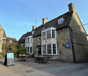 Image of the accommodation - The Bell Hotel Charlbury Oxfordshire OX7 3PP