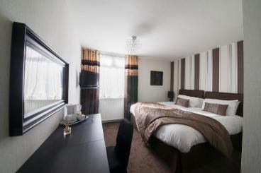 Image of the accommodation - The Burnside Hotel Glasgow City of Glasgow G73 5EA