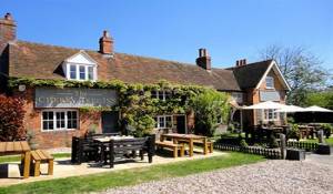 Image of the accommodation - The Cherry Tree Inn Henley-on-Thames Oxfordshire RG9 5QA