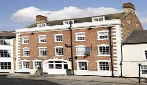 Image of the accommodation - The George Townhouse Shipston on Stour Warwickshire CV36 4AJ