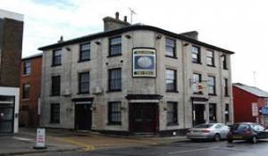 Image of the accommodation - The Globe Hotel Colchester Essex CO1 1RQ