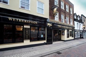 Image of the accommodation - The Golden Lion Wetherspoon Rochester Kent ME1 1EL