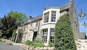 Image of the accommodation - The Horse & Groom Inn Malmesbury Wiltshire SN16 9DL