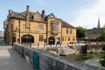 Image of the accommodation - The Kings Head Inn Wetherspoon Salisbury Wiltshire SP1 2ND