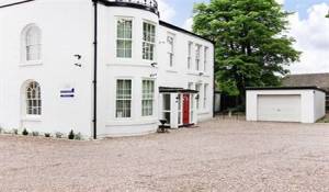 Image of the accommodation - The Lawns Guest House Retford Nottinghamshire DN22 7EB