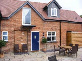 Image of the accommodation - The Manor House at Quorn Loughborough Leicestershire LE12 8AL
