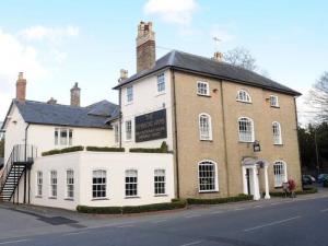 Image of the accommodation - The Pembroke Arms Salisbury Wiltshire SP2 0BH