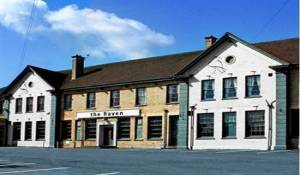 Image of the accommodation - The Raven Hotel - Inn Corby Northamptonshire NN17 1AG