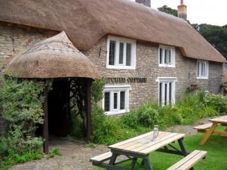 Image of the accommodation - The Thatched Cottage Inn Shepton Mallet Somerset BA4 5QF