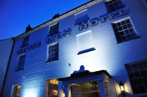 Image of the accommodation - The White Lion Hotel Aldeburgh Suffolk IP15 5BJ
