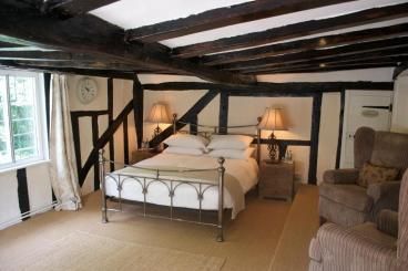 Image of the accommodation - The Whitehorse Inn Badingham Suffolk IP13 8JR