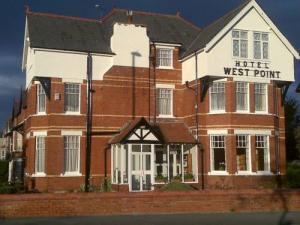 Image of the accommodation - West Point Hotel Bed and Breakfast Colwyn Bay Conwy LL29 7LE