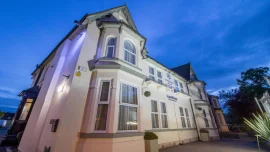 A Park View Hotel - Wolverhampton